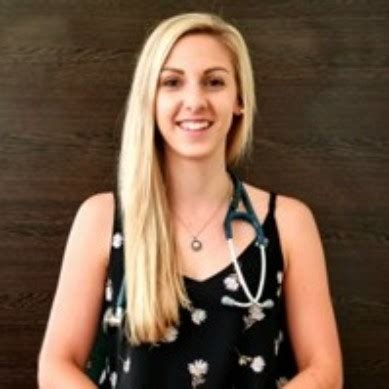 dr louisa van der walt